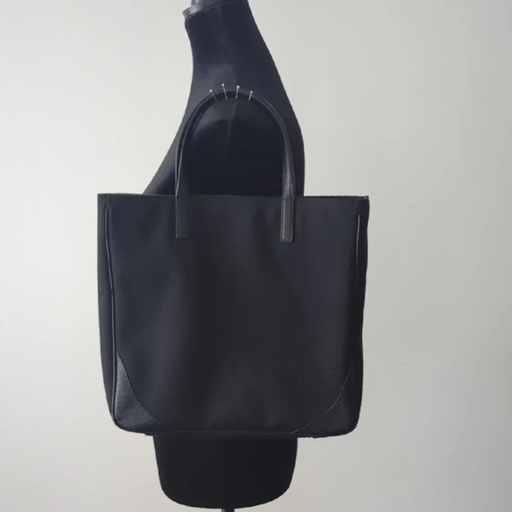 DKNY Black Stylish Slim Canvas Tote Bag - Picture 2 of 5